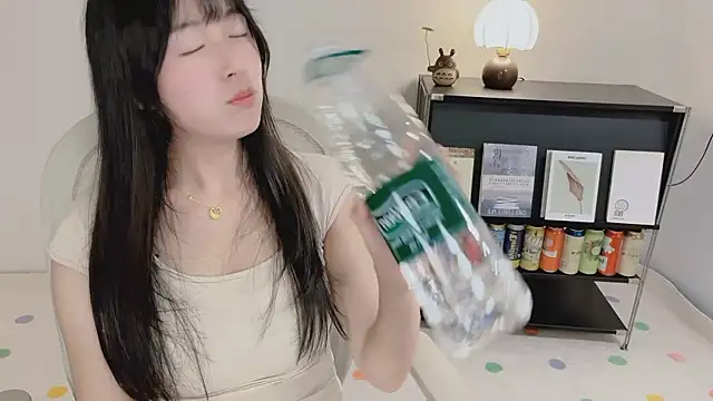Onechestnut Live XXX-chat