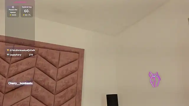 Chat XXX en directo de AnnyCherry_