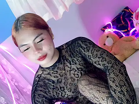 Вебкам-шоу ur_hotasiangf