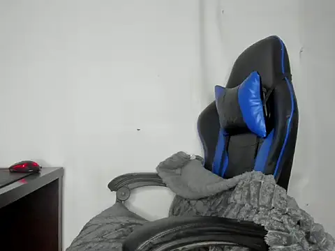 Živý XXX chat Kofi_exotic_2