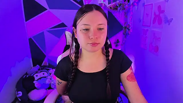 little_emma0's Live XXX Chat