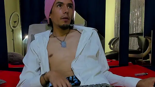 KikyoAndDrey's Live XXX Chat