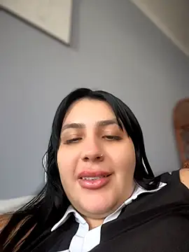 Pokazy przed kamerką – Vicky_Sixx