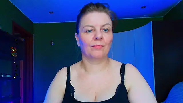 VeronikawGold Adlı Modelin Canlı XXX Sohbeti