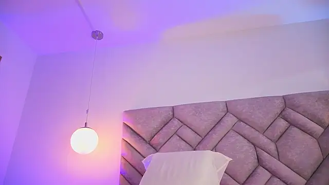 Chat +18 de Milan_Corleone ao vivo