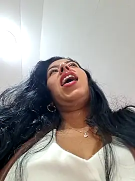 Chat XXX ao vivo de Luianna