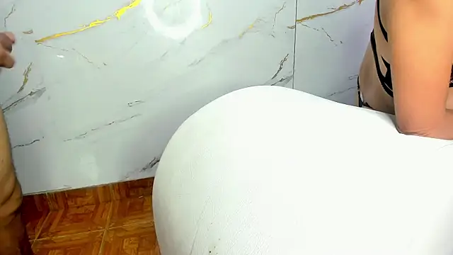 AmazingOrgasm 即時 XXX 聊天