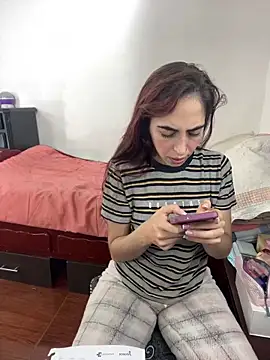 MariamGray1 Chat XXX live