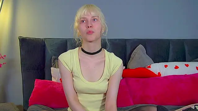 HannahHollis' Live XXX Chat