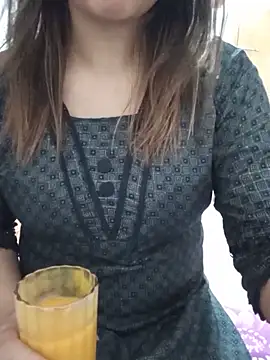 Tanha18 Chat XXX live