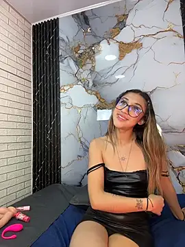 isa_sweet1_: απευθείας συνομιλία ΧΧΧ