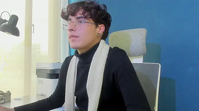 Krown_nox Show in webcam