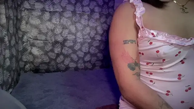 Exotic_alyssa69 webcam show