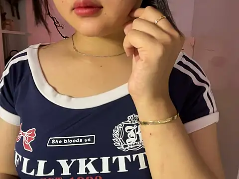 ChinhM249's Live XXX Chat