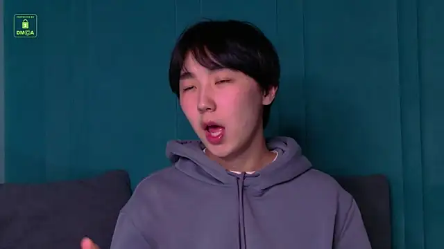 Chat XXX en directo de HeejinWang
