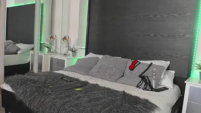 Webkamerová show inkedsinners_