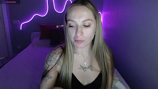 Chat XXX ao vivo de MirrraMisss