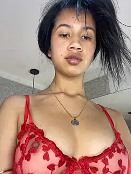 jadee8 Show in webcam