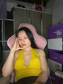 Ivy_Trix2's Live XXX Chat