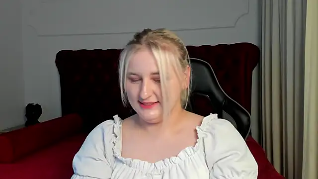 LioraArdyn's Webcam Show