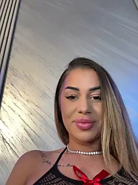 KirstieVegas Chat XXX live