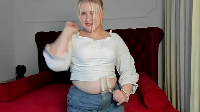 LioraArdyn's Live XXX Chat