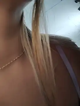 CelesteBlaze_ – Naživo XXX chat