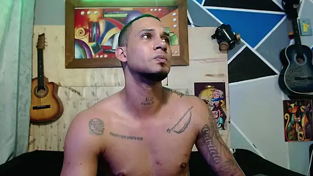 MagnusFrost Live XXX-Chat
