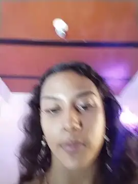 Rizoss_'s Live XXX Chat