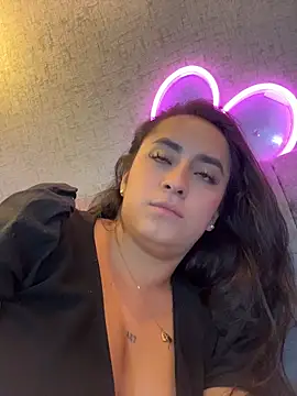 Antonella_Julieta Webcam show