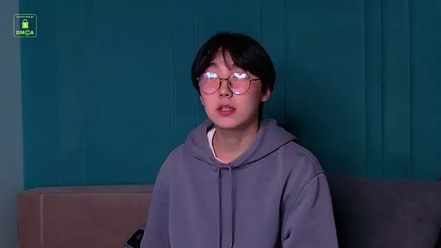 HeejinWang 即時 XXX 聊天