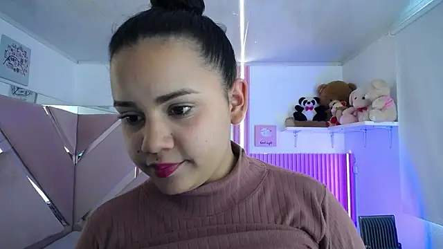 Онлайн чат XXX _Miaaleon