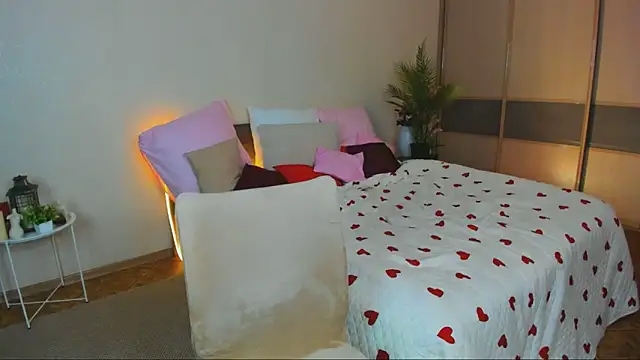 AlluringLookk Live XXX-chat