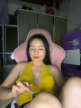 Ivy_Trix2 Show Webcam