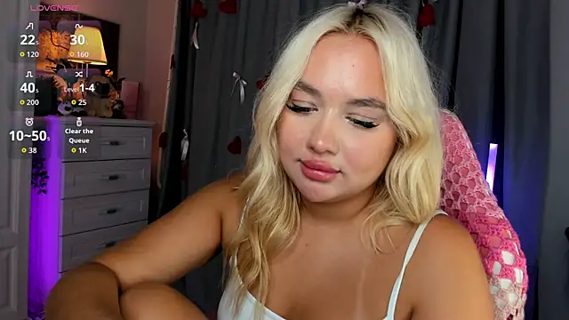 _Loneve__'s Live XXX Chat