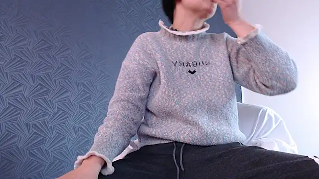 XXX chat uživo modela Freyja_eter