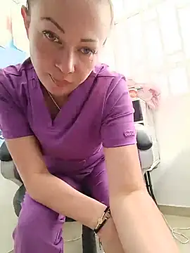 _Dentist-Madisson_04's Webcam Show