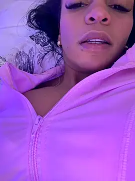 Charly_ Chat XXX in diretta