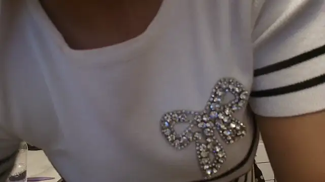 دردشة TamaraaHoney الجنسية المباشرة