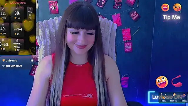 Chatroom XXX en direct de Violla_My