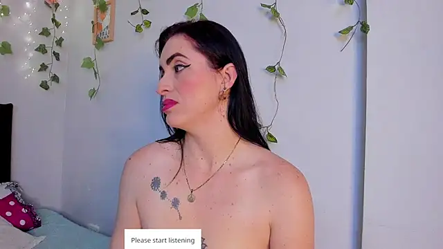 MeganHoffmaan – Naživo XXX chat