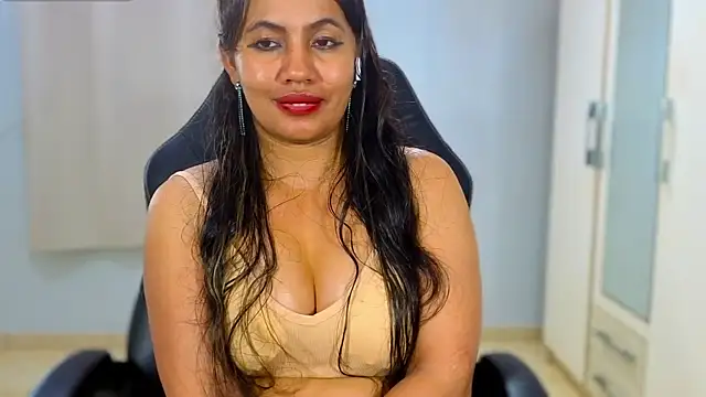 Chatroom XXX en direct de FannyXhot