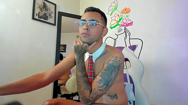 JuanManuelGate Webcam Show