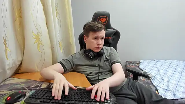 Вебкам-шоу iliaskrislove