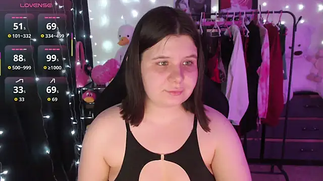 AmyVibess' Live XXX Chat