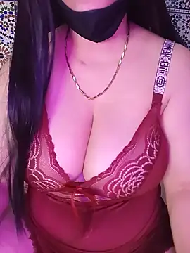 Rania-Dalouaa Webcamshow