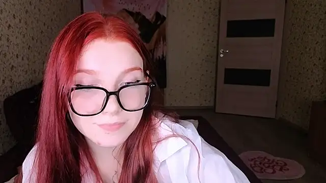 Layla_Glam Chat XXX live