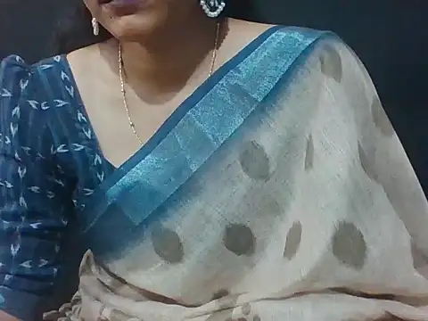 Thilothama_Vaishu 现场XXX聊天