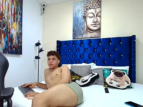 Show de dantee_white18 na webcam