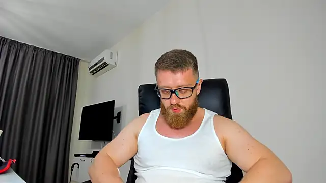 Czat XXX na żywo – Findom_guy